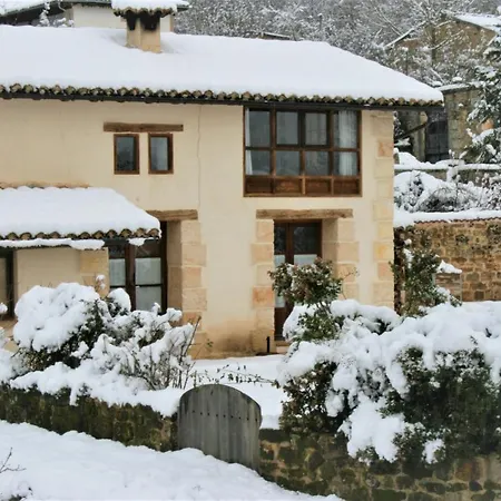 Casa Guarena * Villabascones de Sotoscueva